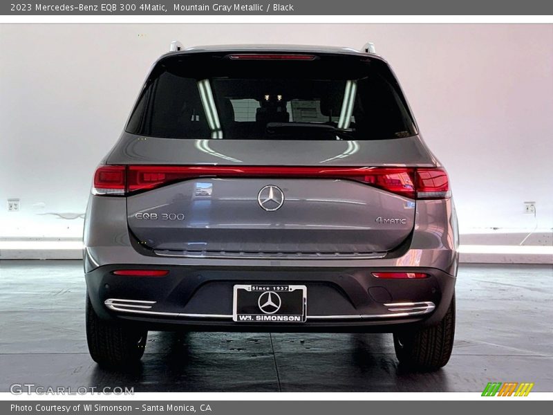 Mountain Gray Metallic / Black 2023 Mercedes-Benz EQB 300 4Matic