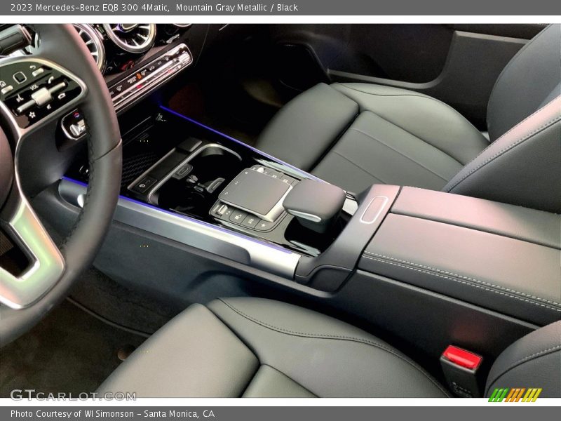 Controls of 2023 EQB 300 4Matic