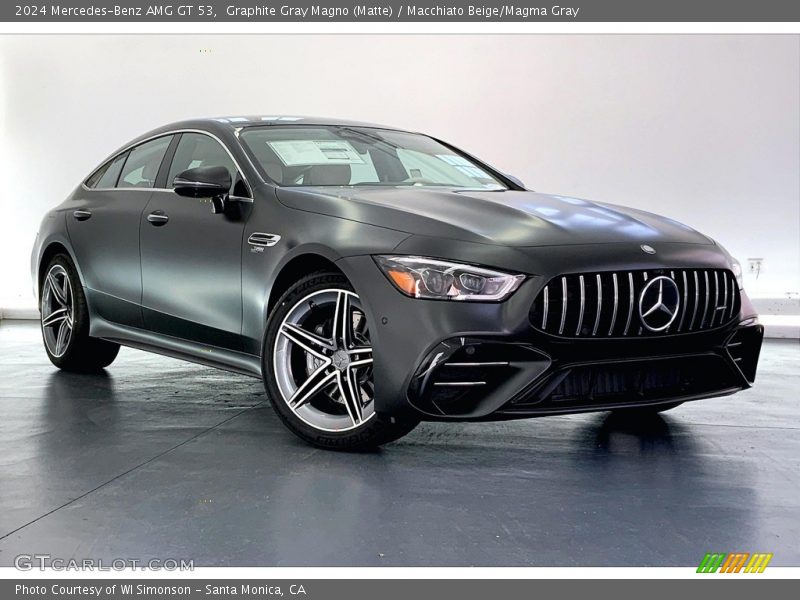 Front 3/4 View of 2024 AMG GT 53