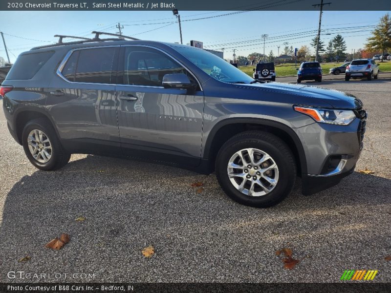 Satin Steel Metallic / Jet Black 2020 Chevrolet Traverse LT
