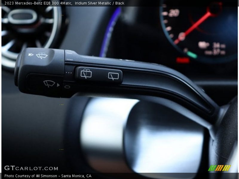 Iridium Silver Metallic / Black 2023 Mercedes-Benz EQB 300 4Matic