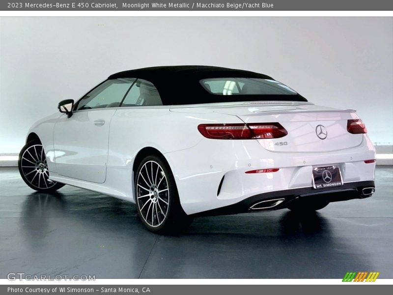 Moonlight White Metallic / Macchiato Beige/Yacht Blue 2023 Mercedes-Benz E 450 Cabriolet