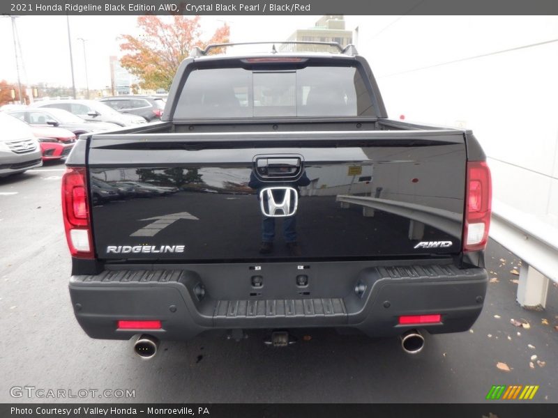 Crystal Black Pearl / Black/Red 2021 Honda Ridgeline Black Edition AWD