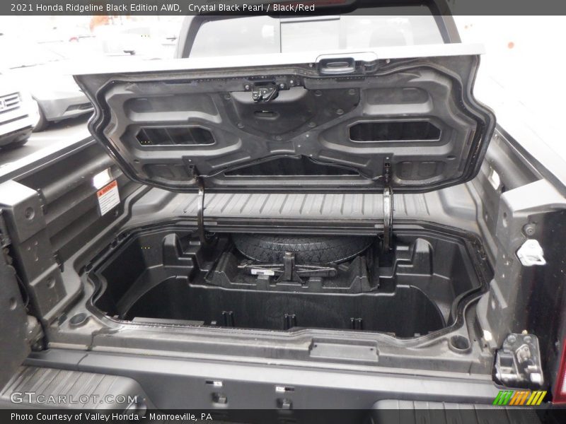  2021 Ridgeline Black Edition AWD Trunk