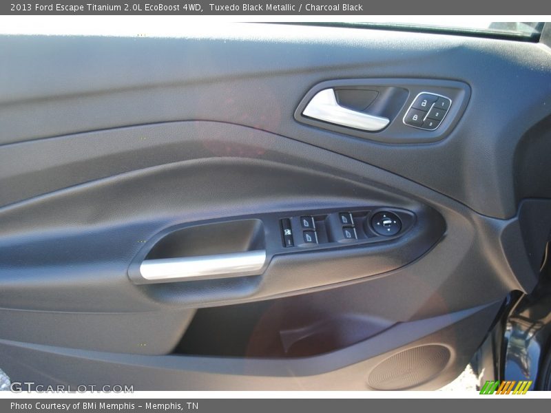 Tuxedo Black Metallic / Charcoal Black 2013 Ford Escape Titanium 2.0L EcoBoost 4WD