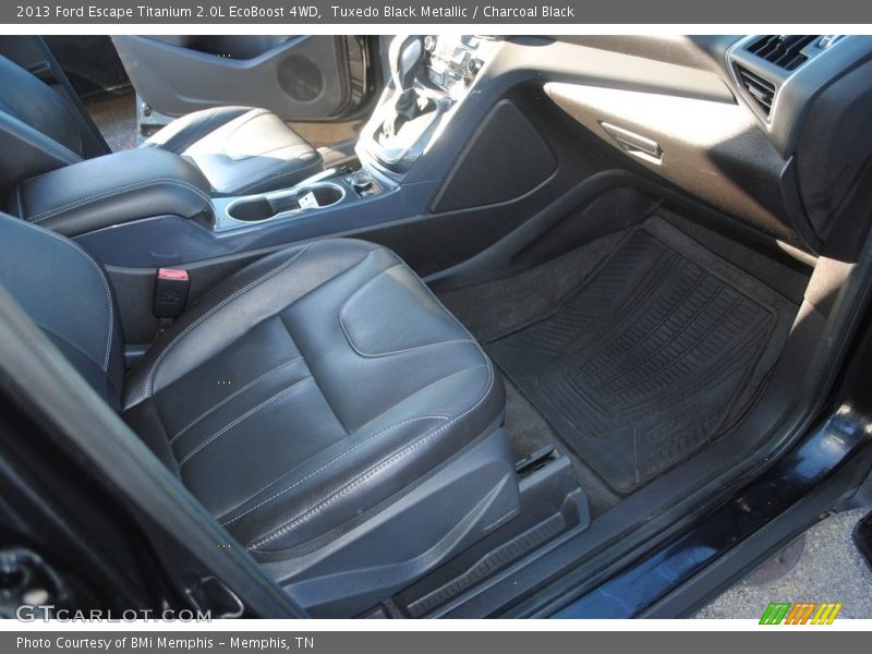 Tuxedo Black Metallic / Charcoal Black 2013 Ford Escape Titanium 2.0L EcoBoost 4WD