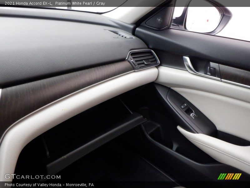 Platinum White Pearl / Gray 2021 Honda Accord EX-L