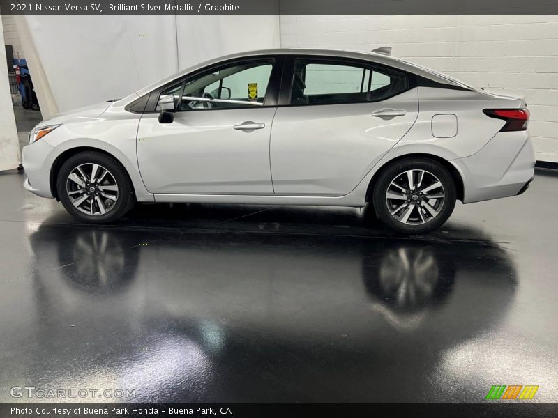  2021 Versa SV Brilliant Silver Metallic