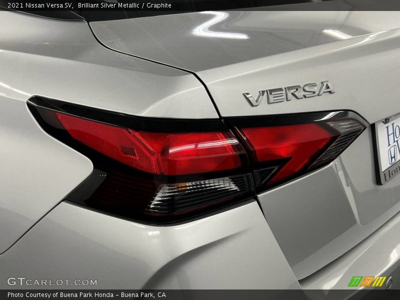  2021 Versa SV Logo