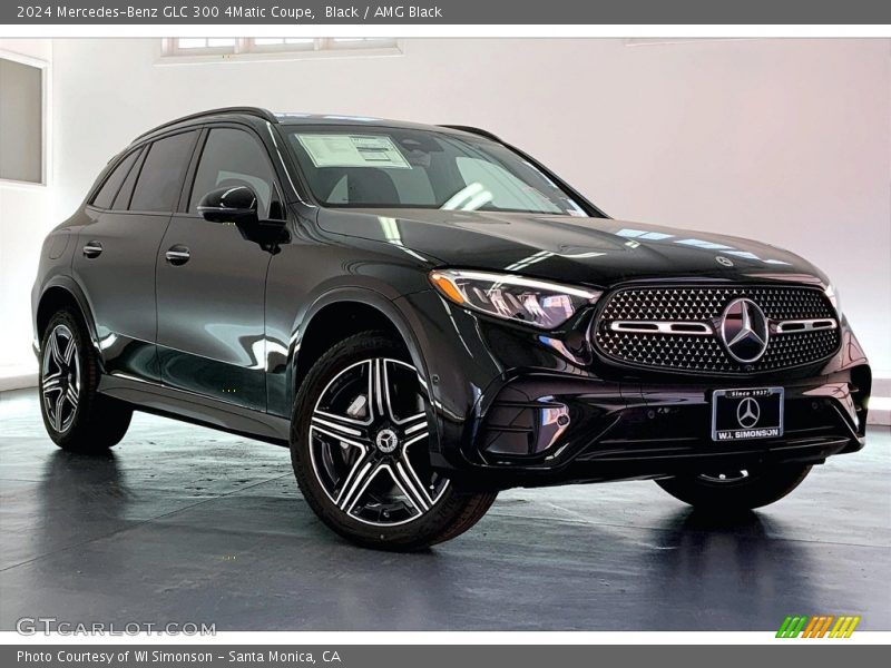 Front 3/4 View of 2024 GLC 300 4Matic Coupe