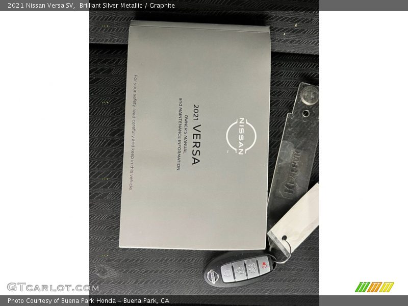 Books/Manuals of 2021 Versa SV