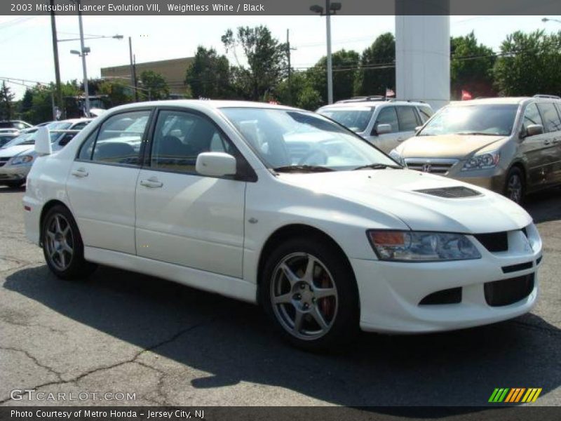 Weightless White / Black 2003 Mitsubishi Lancer Evolution VIII