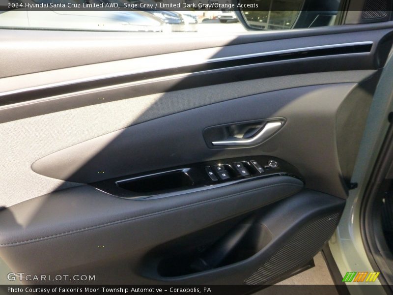 Door Panel of 2024 Santa Cruz Limited AWD