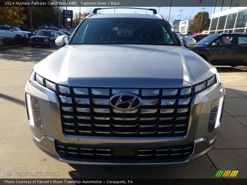 Typhoon Silver / Black 2024 Hyundai Palisade Calligraphy AWD