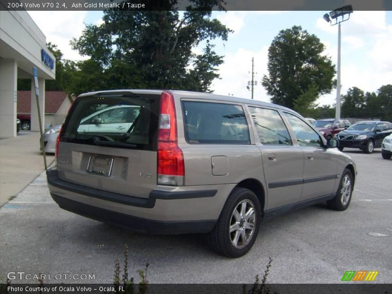 Ash Gold Metallic / Taupe 2004 Volvo V70 2.4
