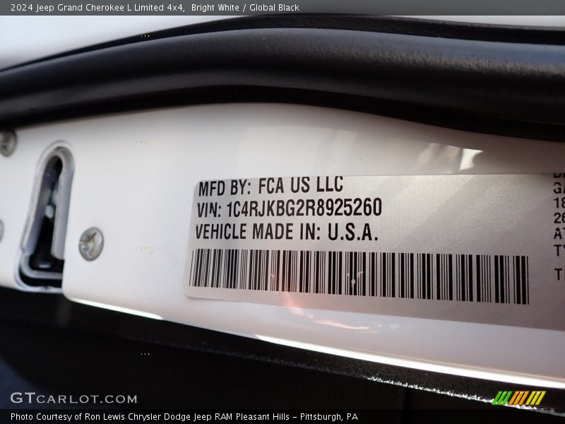 Bright White / Global Black 2024 Jeep Grand Cherokee L Limited 4x4