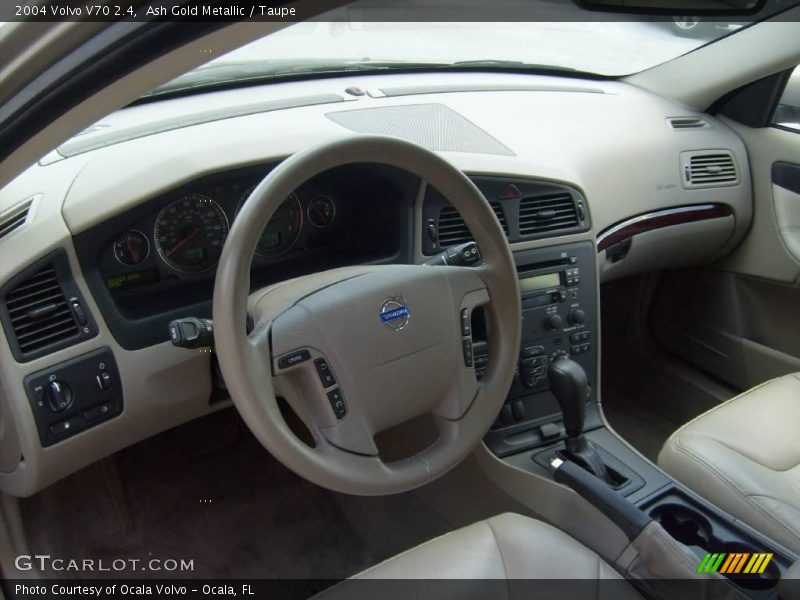 Ash Gold Metallic / Taupe 2004 Volvo V70 2.4