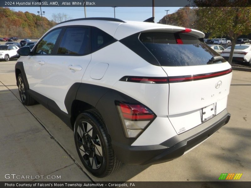 Atlas White / Black 2024 Hyundai Kona SEL AWD