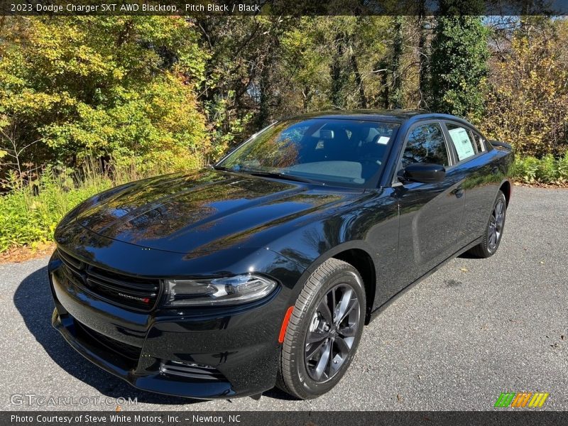  2023 Charger SXT AWD Blacktop Pitch Black