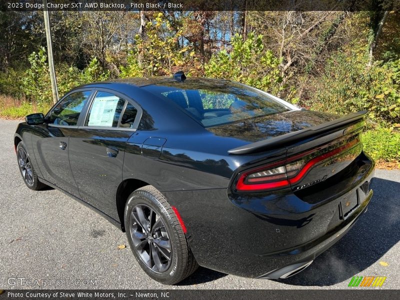  2023 Charger SXT AWD Blacktop Pitch Black