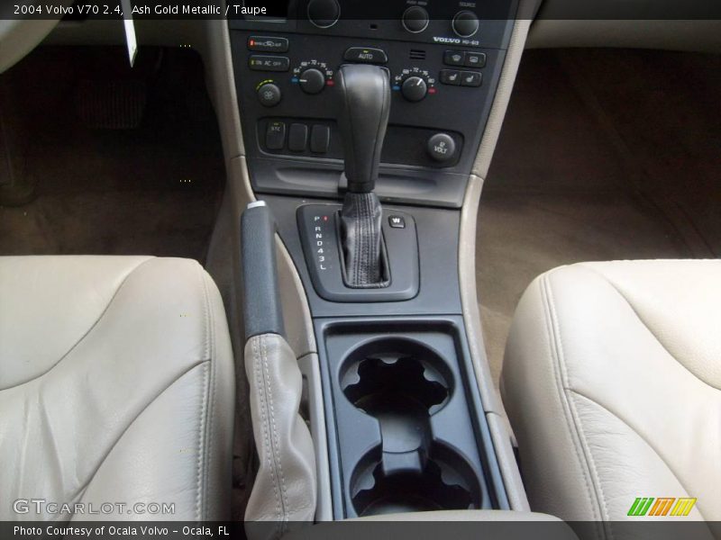 Ash Gold Metallic / Taupe 2004 Volvo V70 2.4