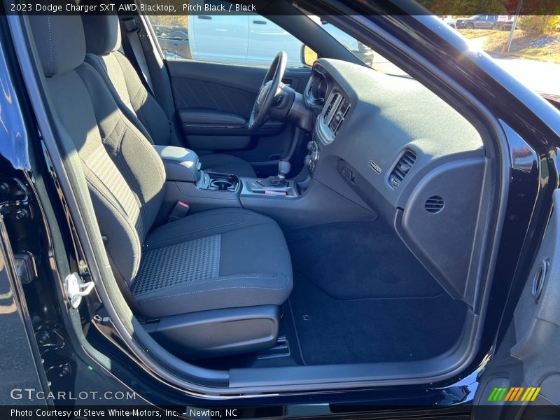 Pitch Black / Black 2023 Dodge Charger SXT AWD Blacktop