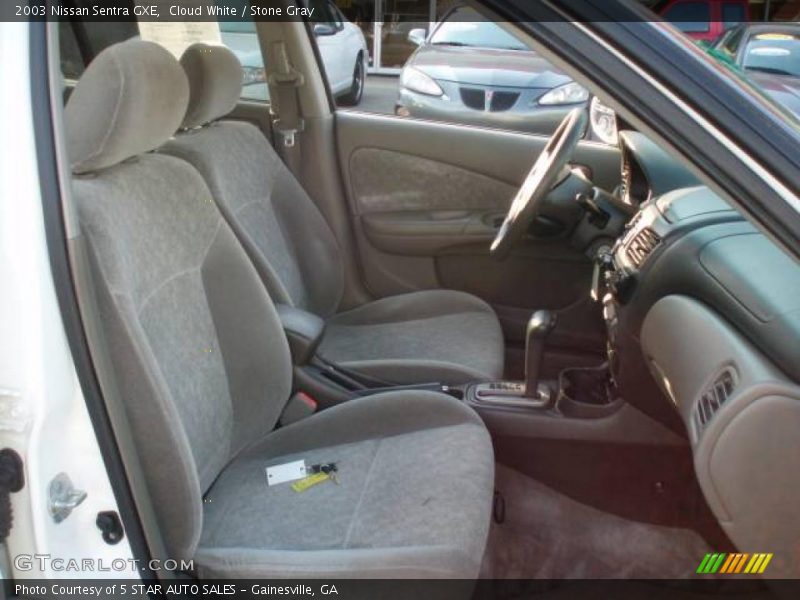 Cloud White / Stone Gray 2003 Nissan Sentra GXE