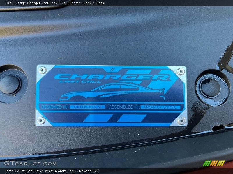 Sinamon Stick / Black 2023 Dodge Charger Scat Pack Plus