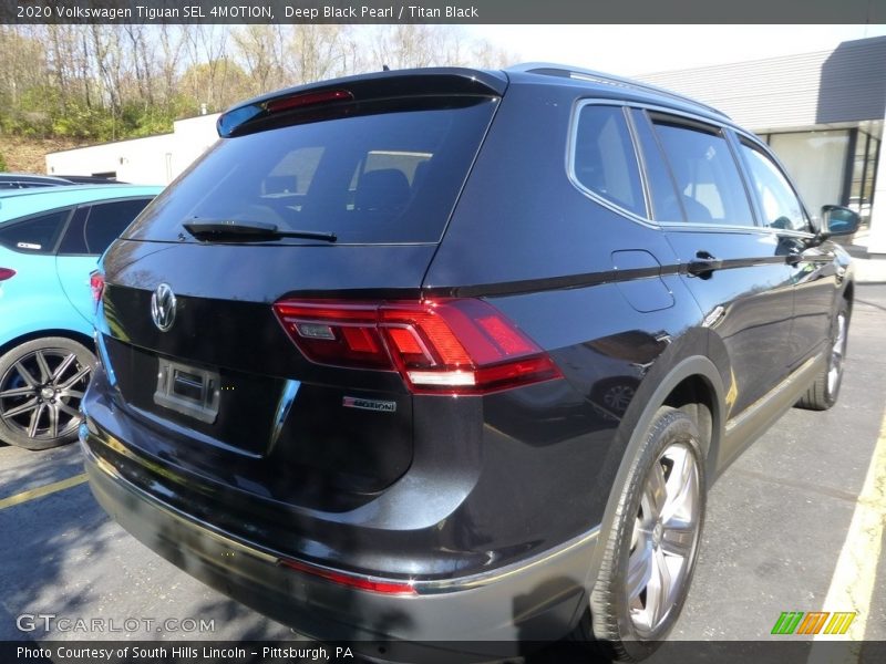 Deep Black Pearl / Titan Black 2020 Volkswagen Tiguan SEL 4MOTION