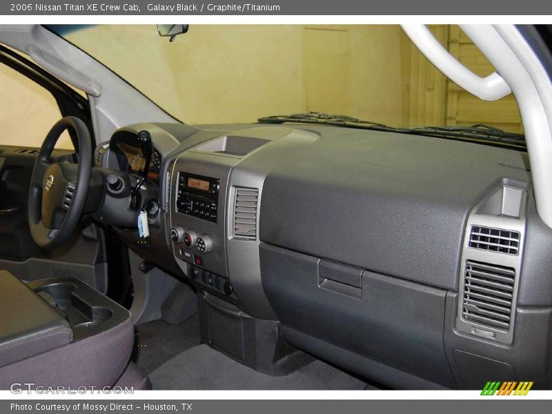 Galaxy Black / Graphite/Titanium 2006 Nissan Titan XE Crew Cab