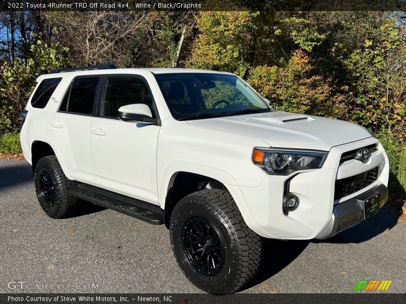 Front 3/4 View of 2022 4Runner TRD Off Road 4x4