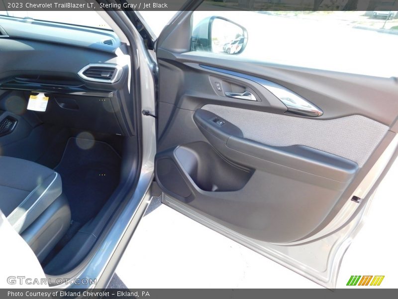 Sterling Gray / Jet Black 2023 Chevrolet TrailBlazer LT