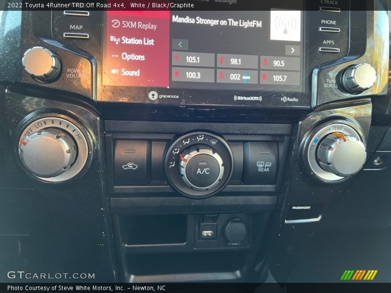 Controls of 2022 4Runner TRD Off Road 4x4