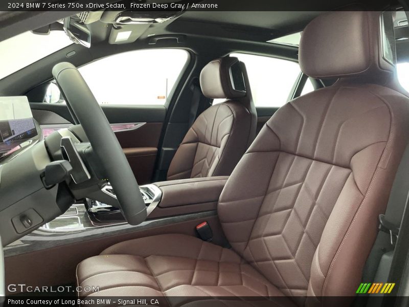 Front Seat of 2024 7 Series 750e xDrive Sedan