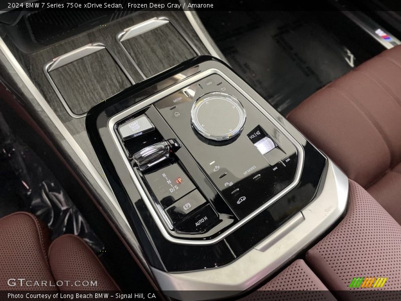 Controls of 2024 7 Series 750e xDrive Sedan