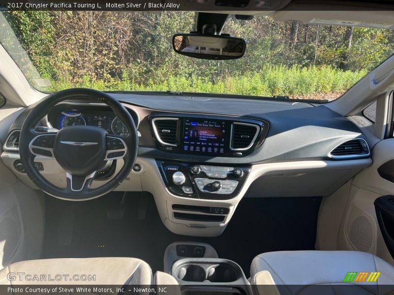 Molten Silver / Black/Alloy 2017 Chrysler Pacifica Touring L