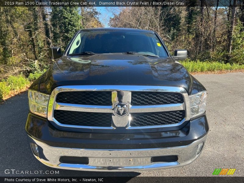 Diamond Black Crystal Pearl / Black/Diesel Gray 2019 Ram 1500 Classic Tradesman Crew Cab 4x4