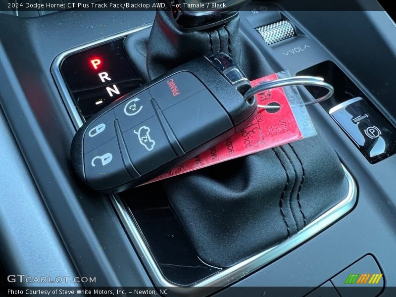 Keys of 2024 Hornet GT Plus Track Pack/Blacktop AWD
