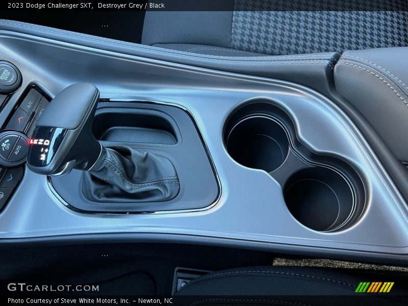  2023 Challenger SXT 8 Speed Automatic Shifter