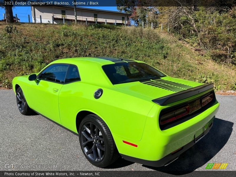 Sublime / Black 2023 Dodge Challenger SXT Blacktop