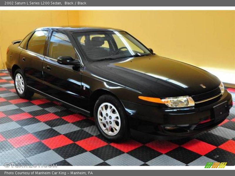 Black / Black 2002 Saturn L Series L200 Sedan