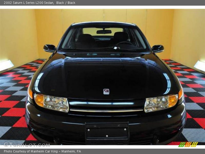 Black / Black 2002 Saturn L Series L200 Sedan