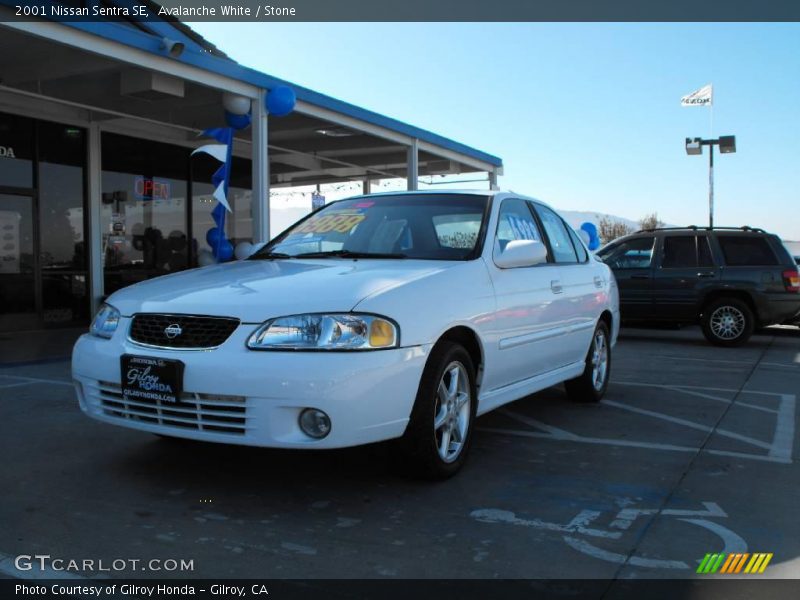 Avalanche White / Stone 2001 Nissan Sentra SE