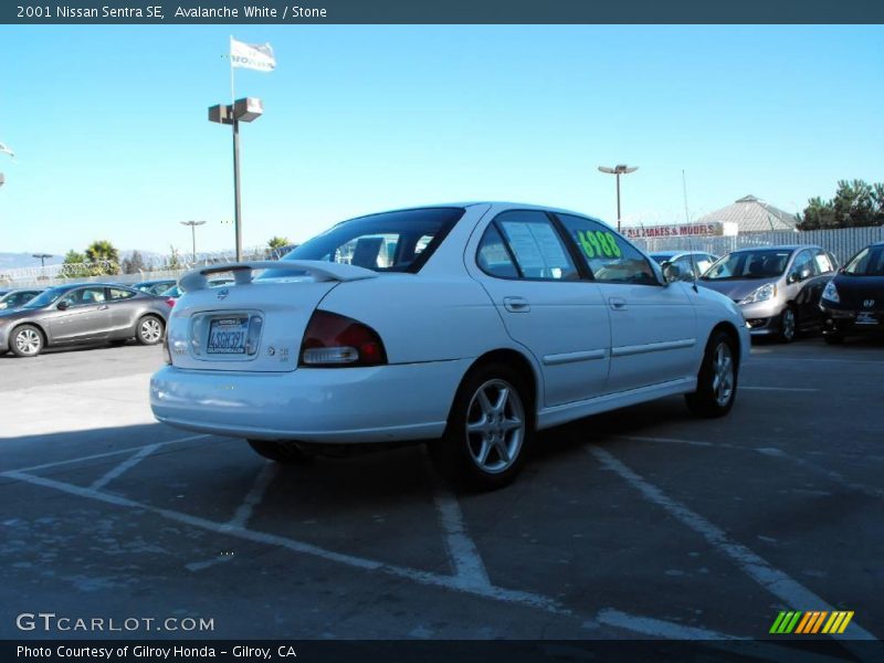 Avalanche White / Stone 2001 Nissan Sentra SE
