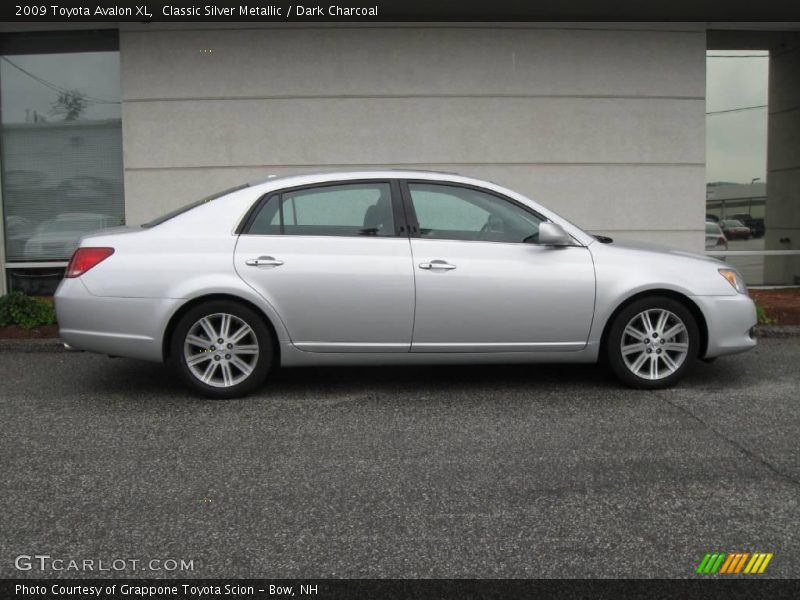 Classic Silver Metallic / Dark Charcoal 2009 Toyota Avalon XL