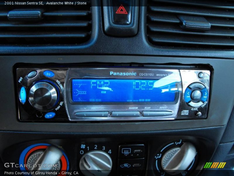 Avalanche White / Stone 2001 Nissan Sentra SE