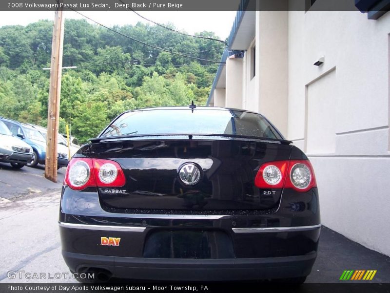 Deep Black / Pure Beige 2008 Volkswagen Passat Lux Sedan