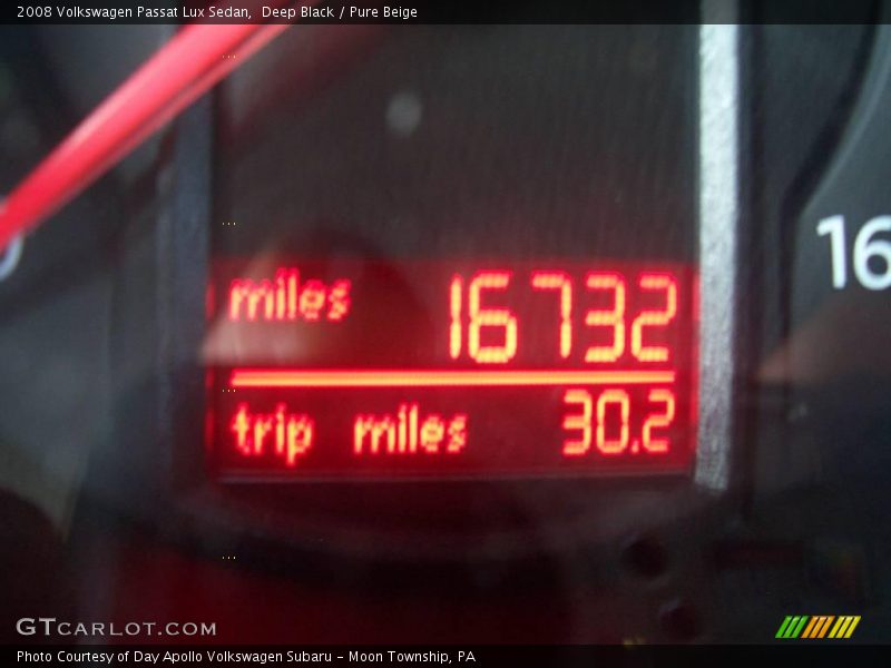 Deep Black / Pure Beige 2008 Volkswagen Passat Lux Sedan