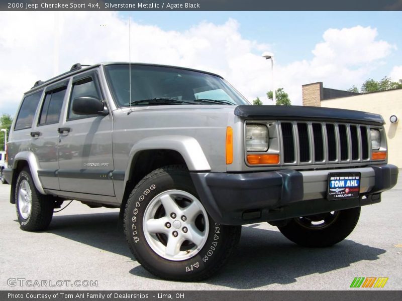 Silverstone Metallic / Agate Black 2000 Jeep Cherokee Sport 4x4