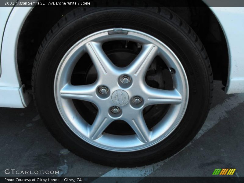 Avalanche White / Stone 2001 Nissan Sentra SE